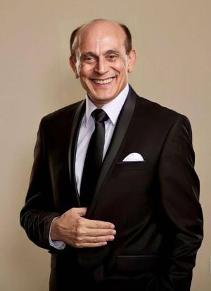 محمد صبحي يتحدث عن زوجته ومرضه والموت وأعماله وينتقد المشهد الدرامي (فيديو)