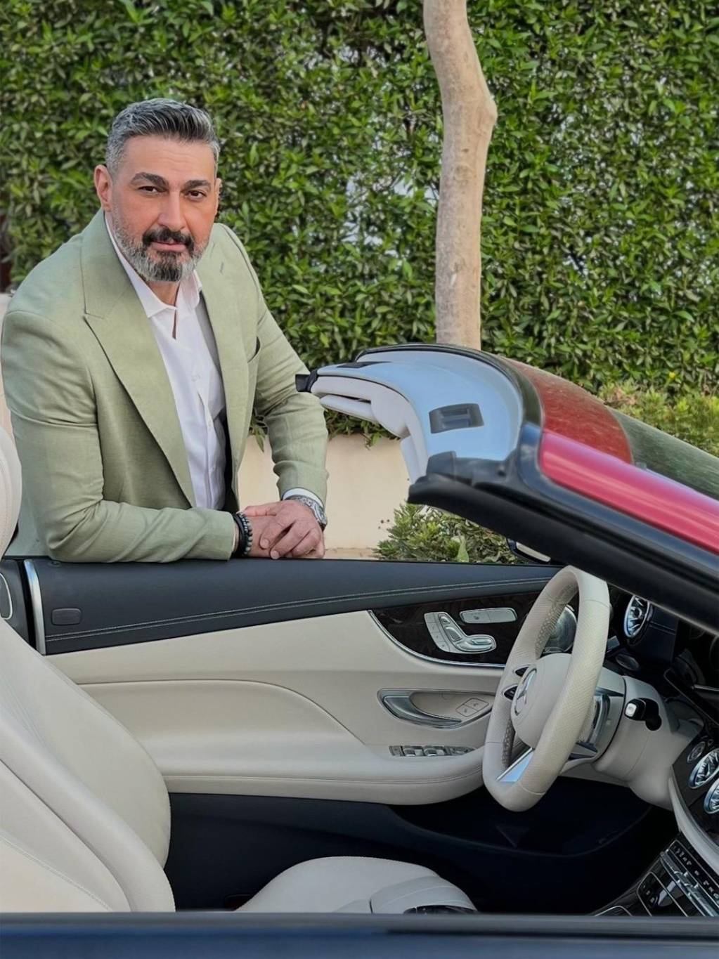 ياسر جلال بفيديو طريف مع مصطفى أبو سريع على أنغام بهاء سلطان (فيديو)