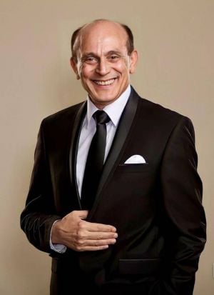 محمد صبحي يعلن رأيه الصادم في تقديم منى زكي دور أم كلثوم (فيديو)