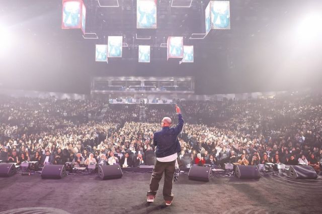 حفل عمرو دياب كامل العدد