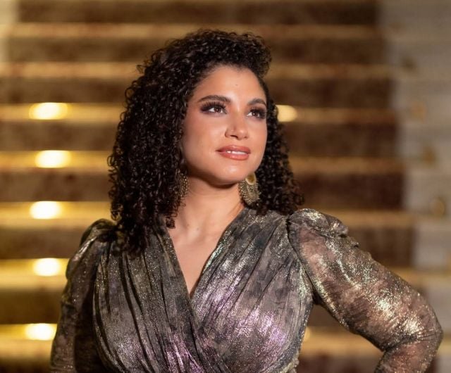 نسمة محجوب مدربة منى زكي في تقديم أغاني فيلم 