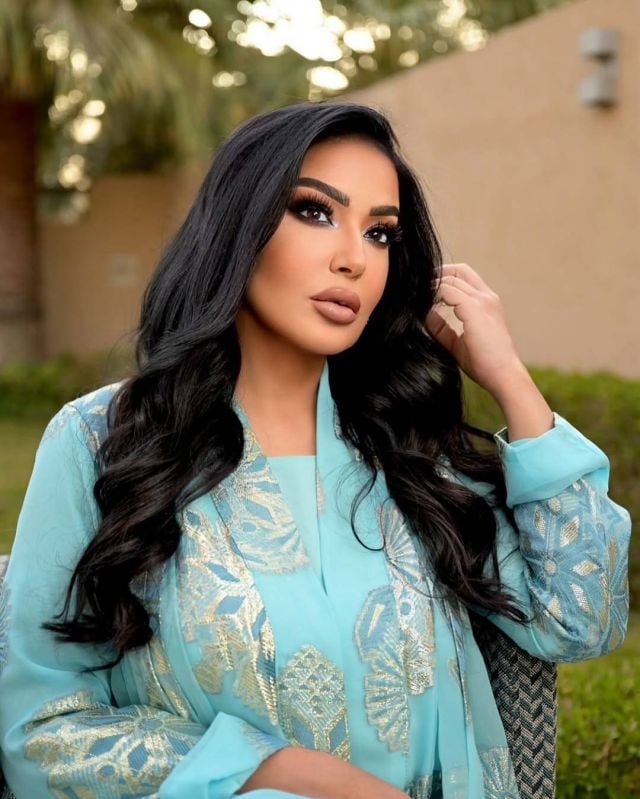 سمية الخشاب تعلن سبب عدم ظهورها في افتتاح مهرجان القاهرة السينمائي