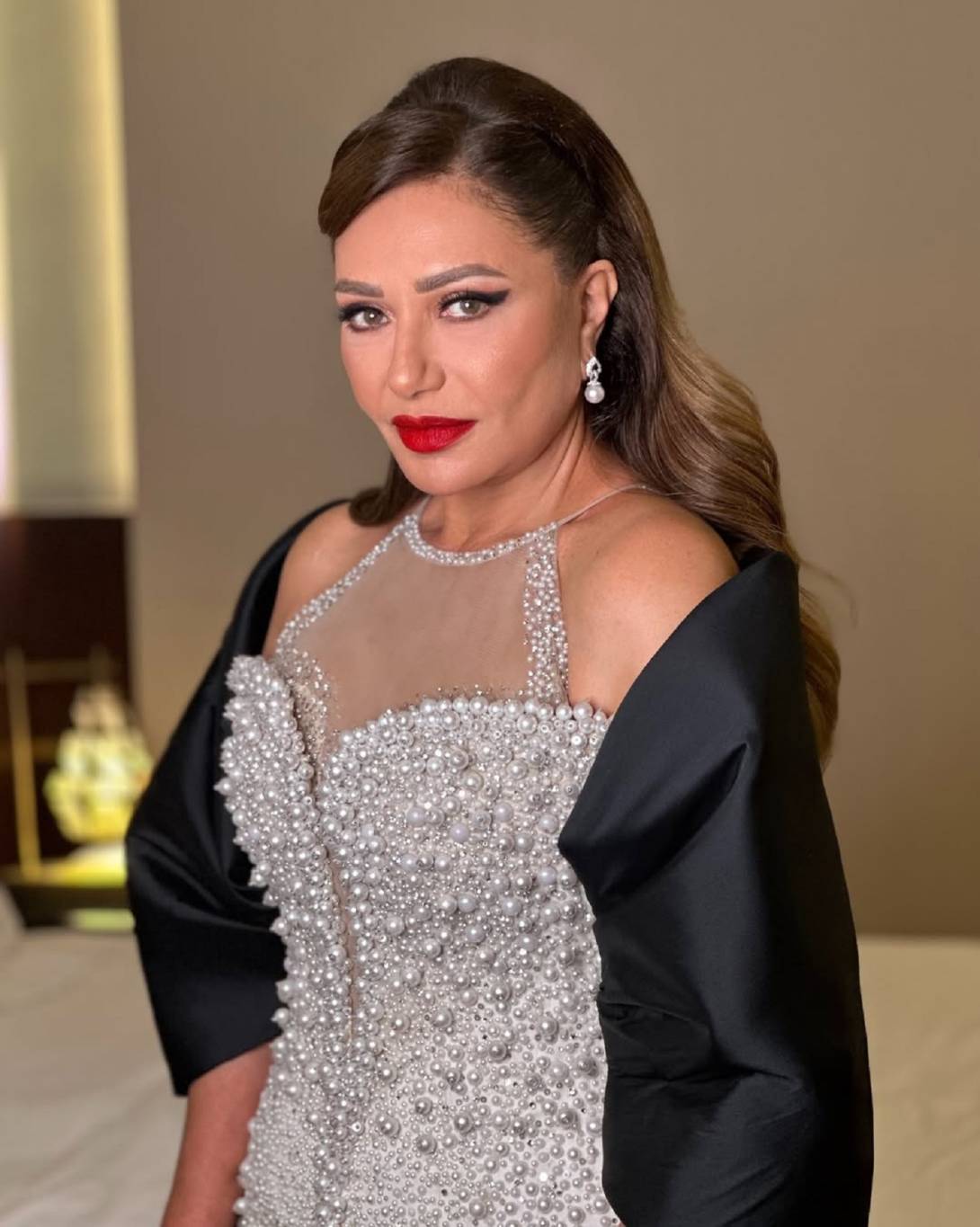 ليلى علوي توجّه رسالة الى محمود حميدة في يوم ميلاده