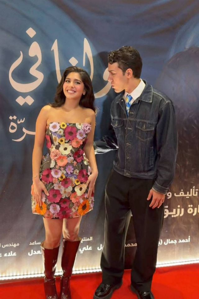 عمر رزيق يردّ على أخبار ارتباطه بمايان السيد 