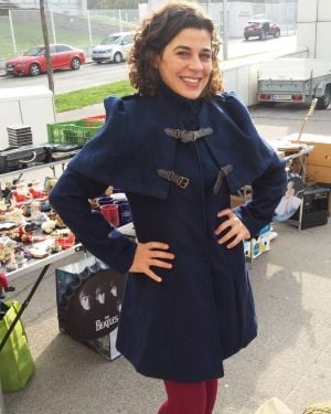 منى هلا تدافع عن زواجها المدني وتفجّر مفاجأة