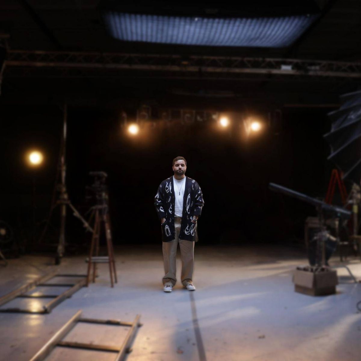 أوليفر قزّي يقدّم 