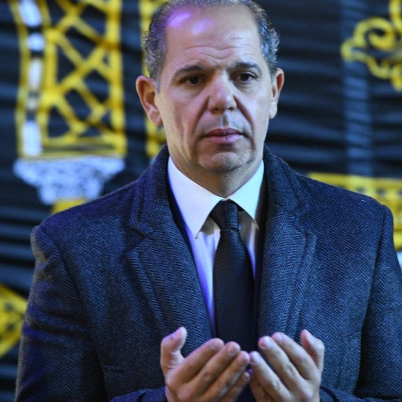 رامي ومحمد إمام يتقبّلان التعزية بعمّتهما في غياب عادل إمام (فيديو وصور) | مجلة لها