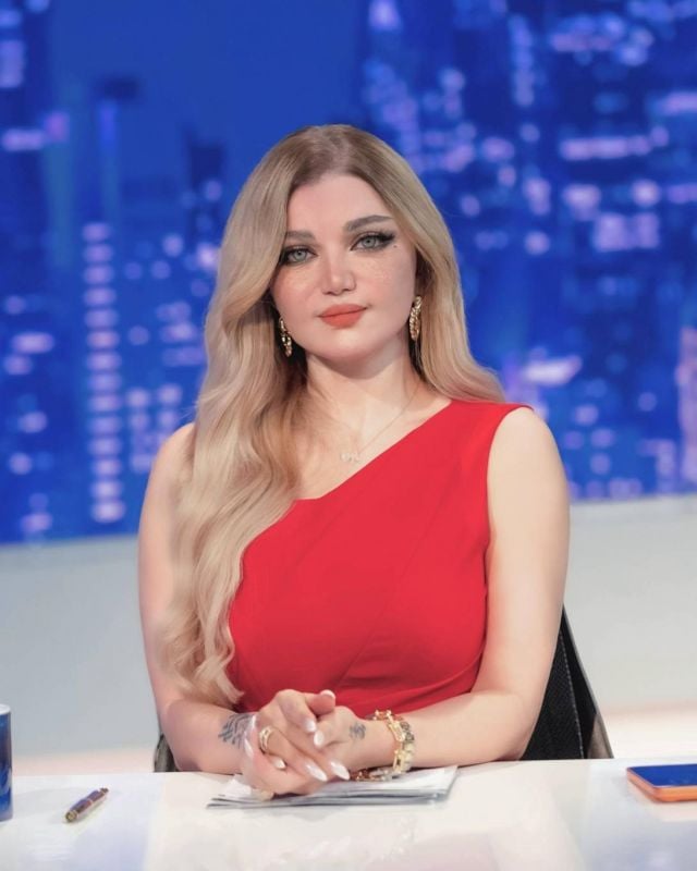 ياسمين الخطيب