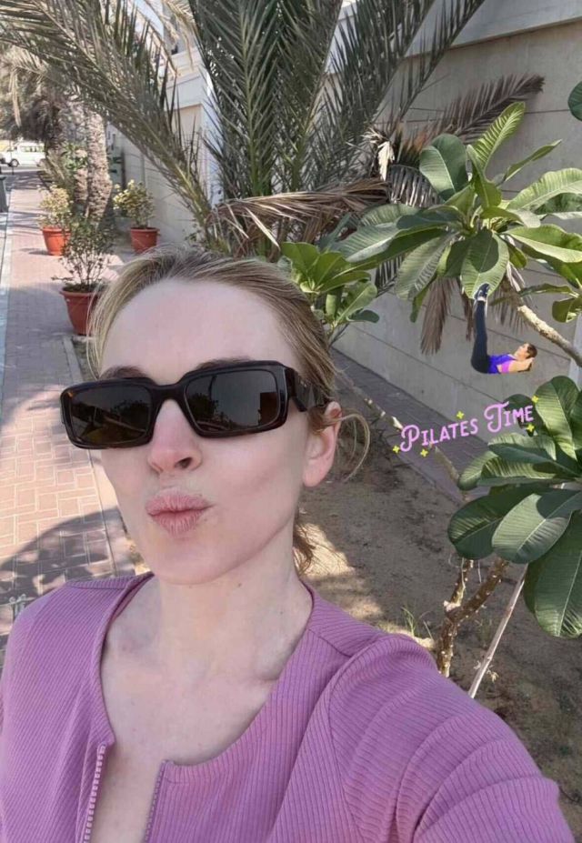 ليندسي لوهان بلا مكياج