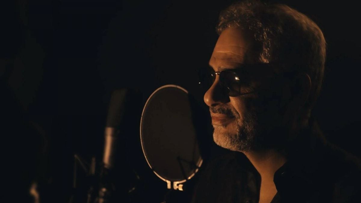 محمد فضل شاكر يكشف حقيقة تدهور صحة والده بعد تأجيل محاكمته 