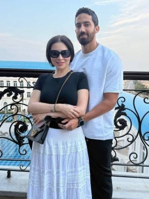 مي عز الدين تنشر صوراً جديدة تجمعها مع زوجها من شهر العسل