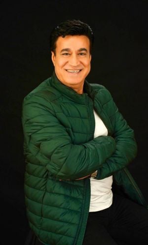 حلمي عبد الباقي يتّهم مصطفى كامل بالسبّ والقذف في بلاغه الى النائب العام