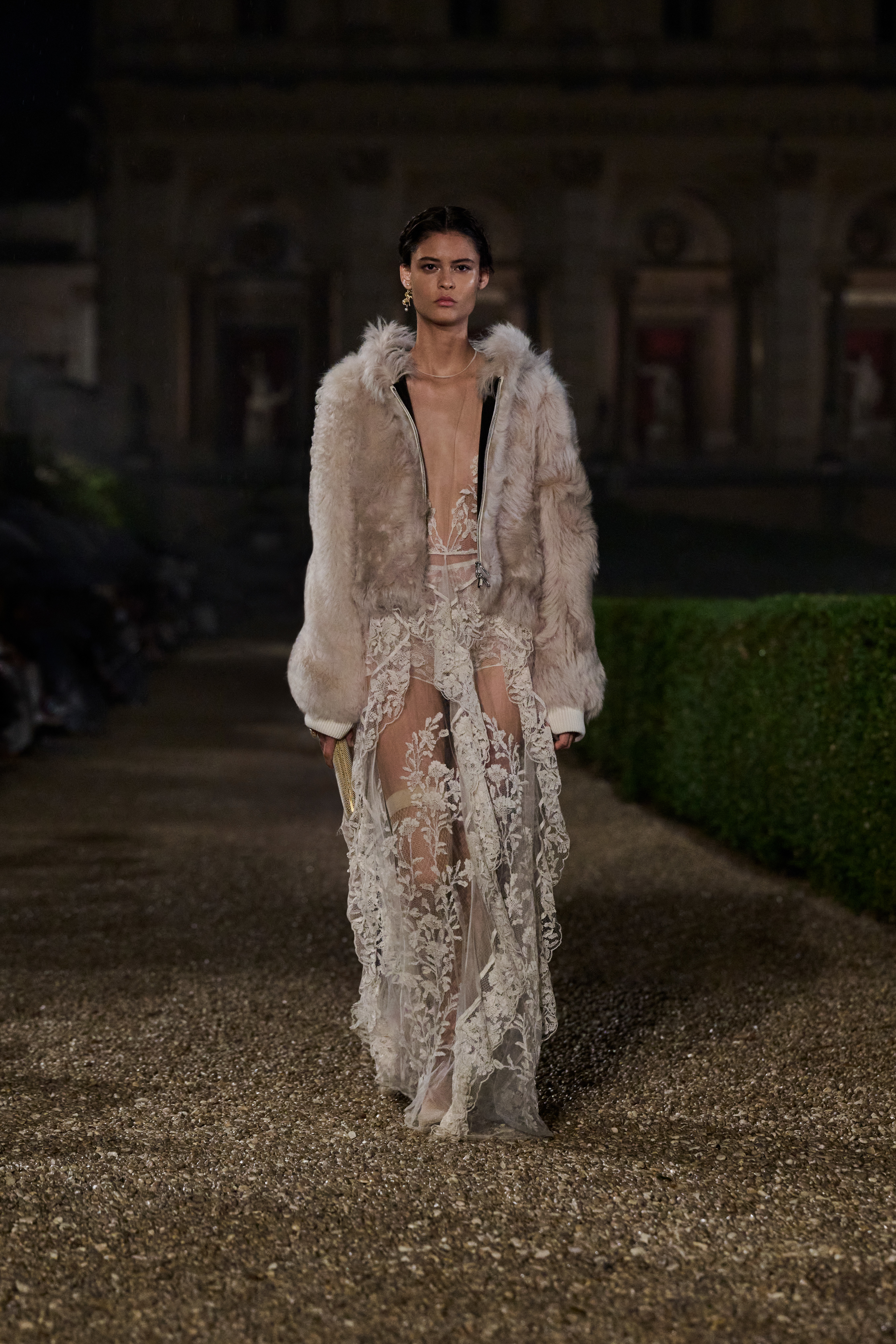 أزياء من مجموعة Dior