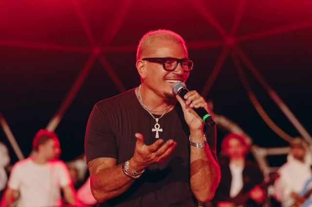 عمرو دياب في قطر