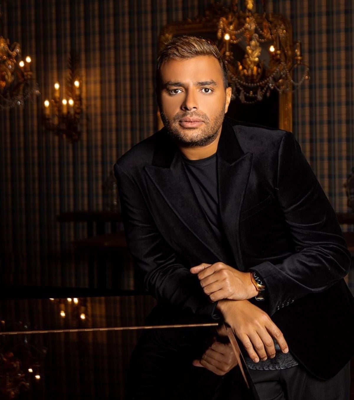 رامي صبري يكشف سرّاً عن علاقته بشيرين عبد الوهاب (فيديو)