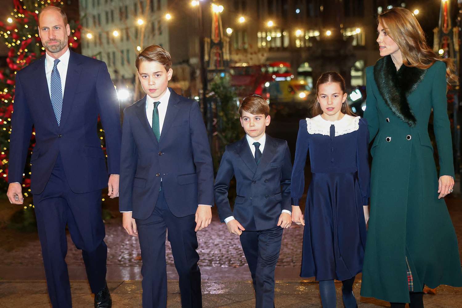 العائلة الملكية في 5 ديسمبر الحالي