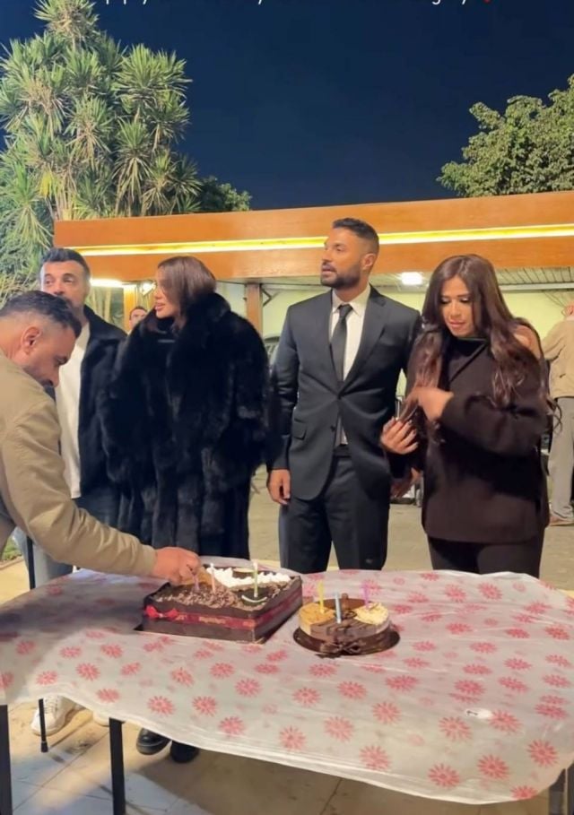 ياسمين عبد العزيز تحتفل بيوم ميلاد كريم فهمي