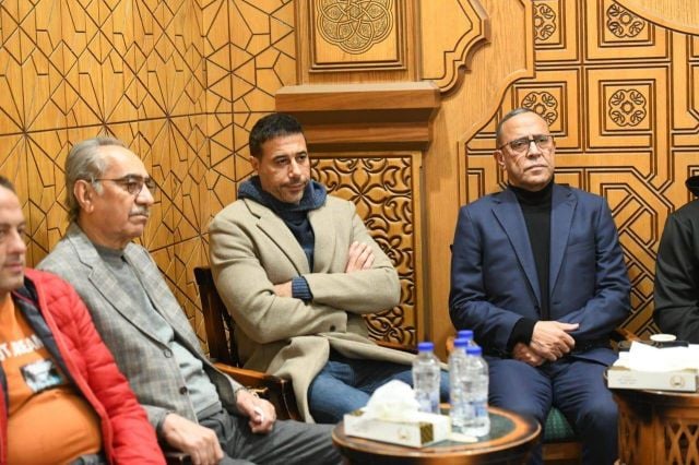 أشرف عبد الباقي وأحمد السعدني ومحمد أبو داوود في العزاء