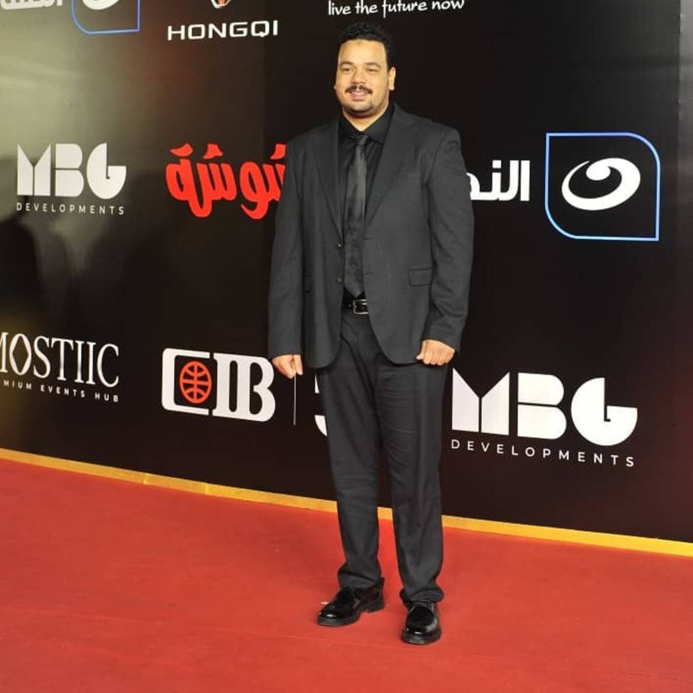 مصطفى غريب