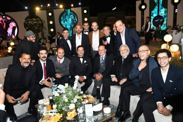محمد هنيدي مع نجوم الفن في حفل زفاف ابنته