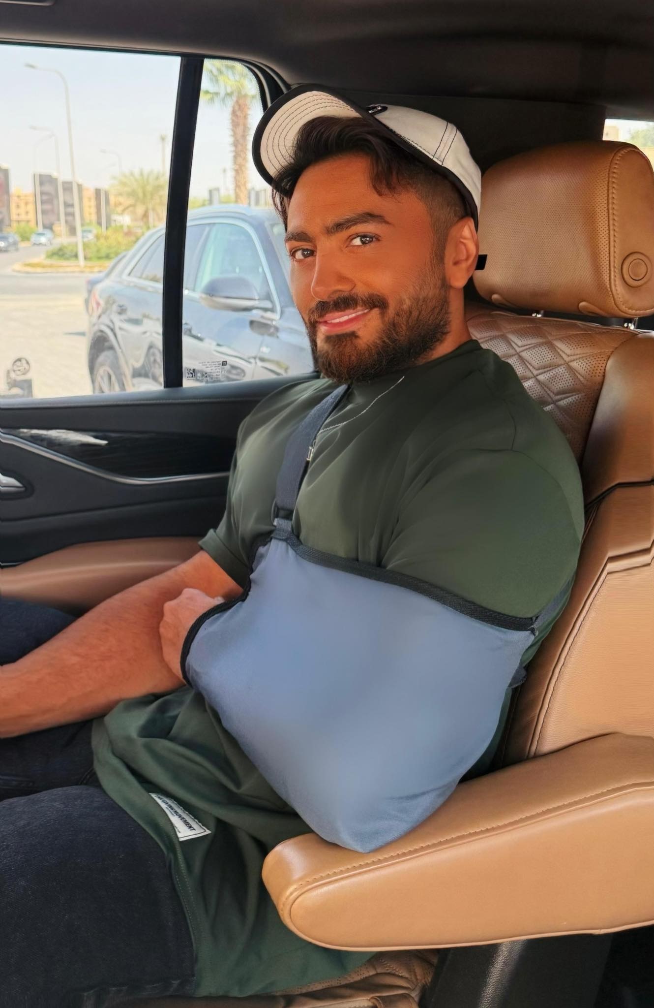 تامر حسني بعد الجراحة تامر حسني بعد الجراحة