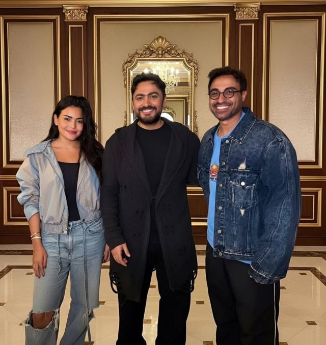 تامر حسني يشعل مواقع التواصل الاجتماعي بأغنية مع أحمد فهمي وأسماء جلال (فيديو)