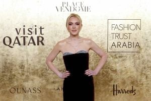 ليندسي لوهان بلا مساحيق التجميل في الإمارات 