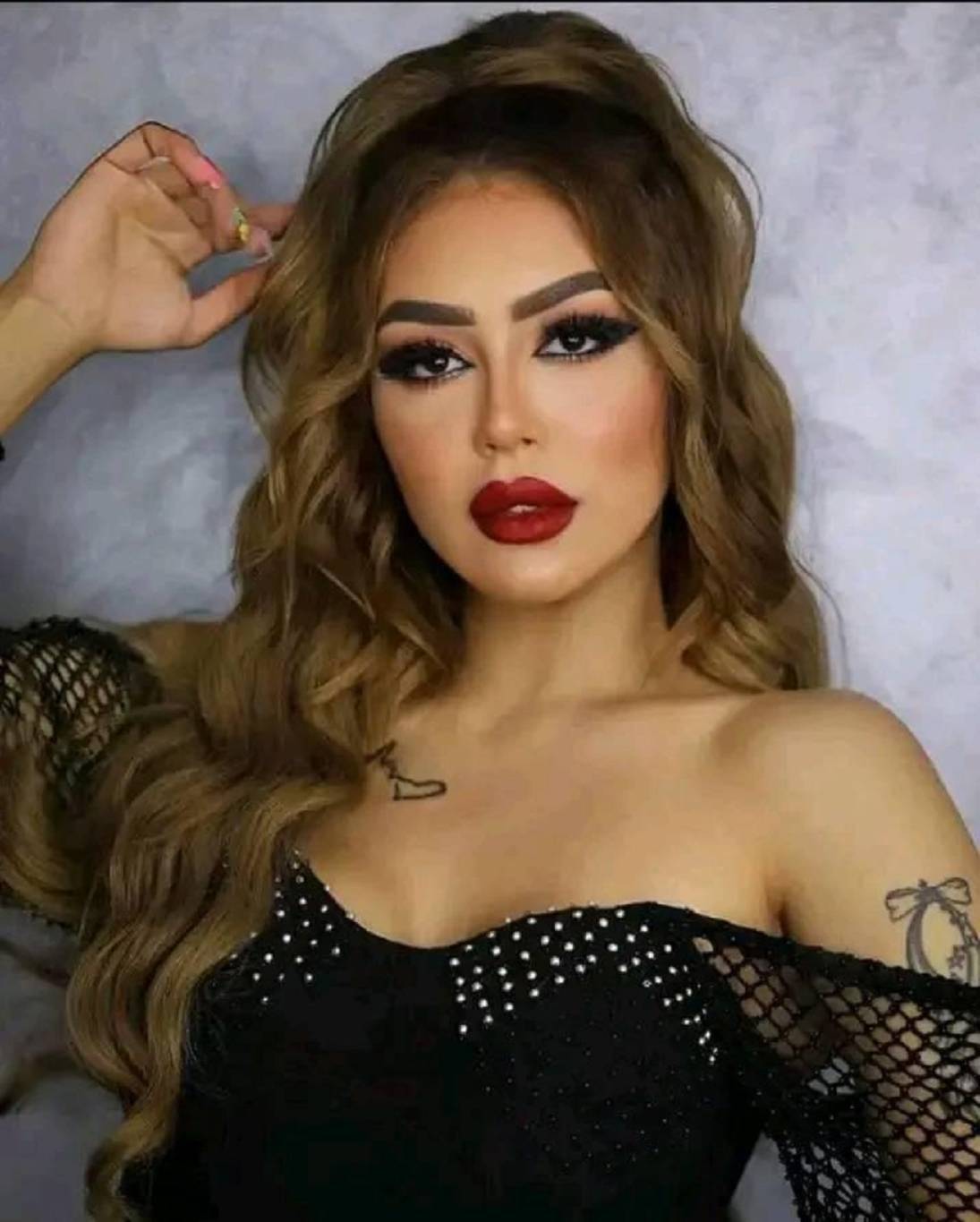 هدير عبد الرازق تتقدّم بتظلّم في اتهامها بمخالفة القيم الأسرية