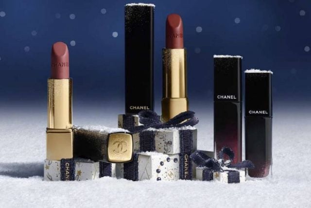 مجموعة أحمر شفاه 