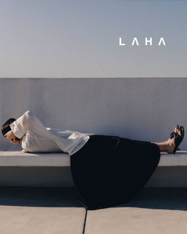 إطلالة كاملة من Bottega Veneta