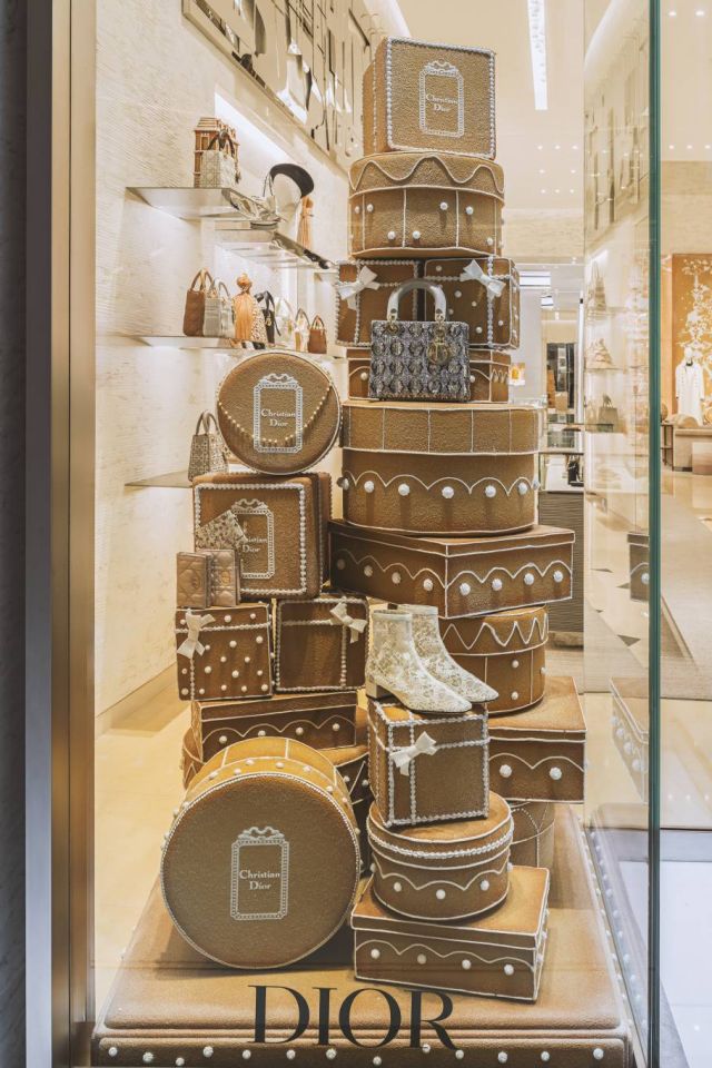 الديكور الساحر لبوتيك Dior في دبي مول