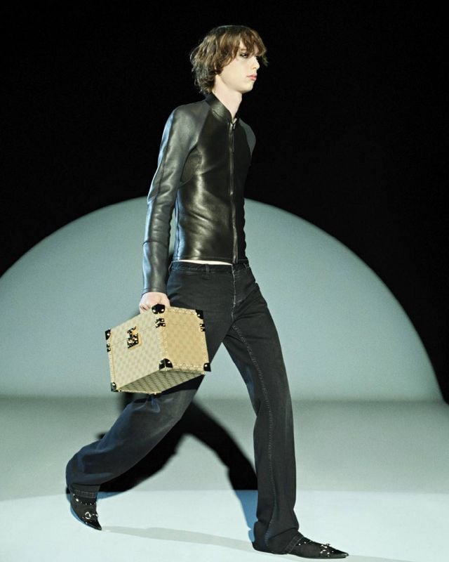 من مجموعة أزياء 