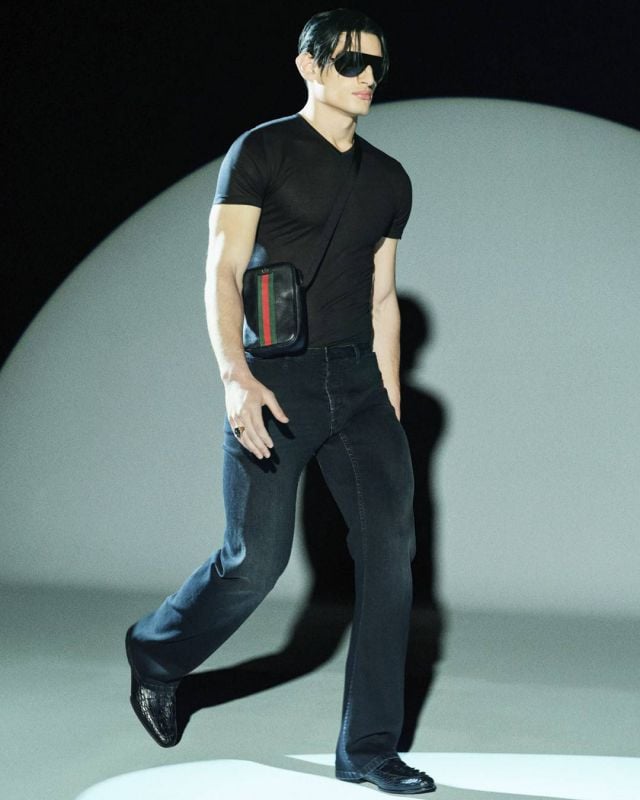 من مجموعة أزياء 