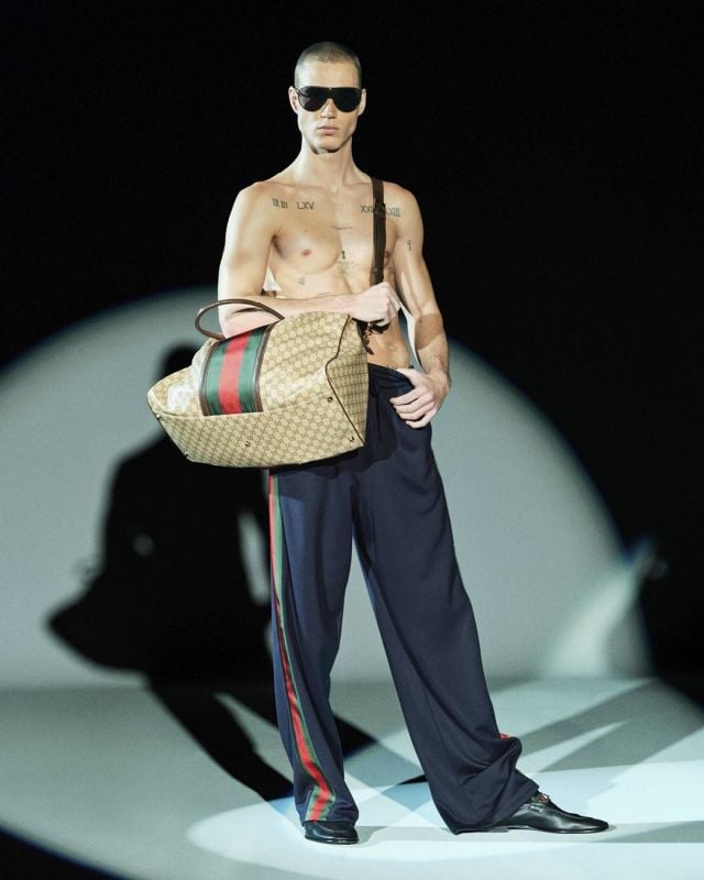 من مجموعة أزياء غوتشي 