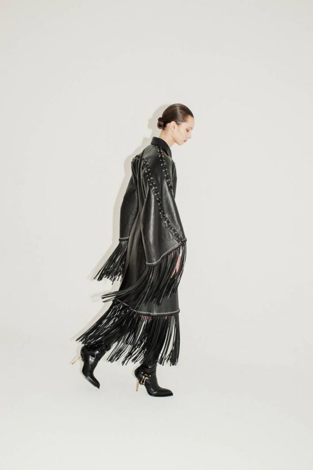 من مجموعة أزياء SCHIAPARELLI لخريف وشتاء 2025-2026