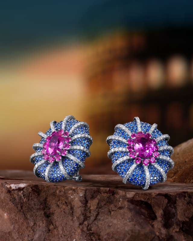 أقراط من مجموعة مجوهرات معوض