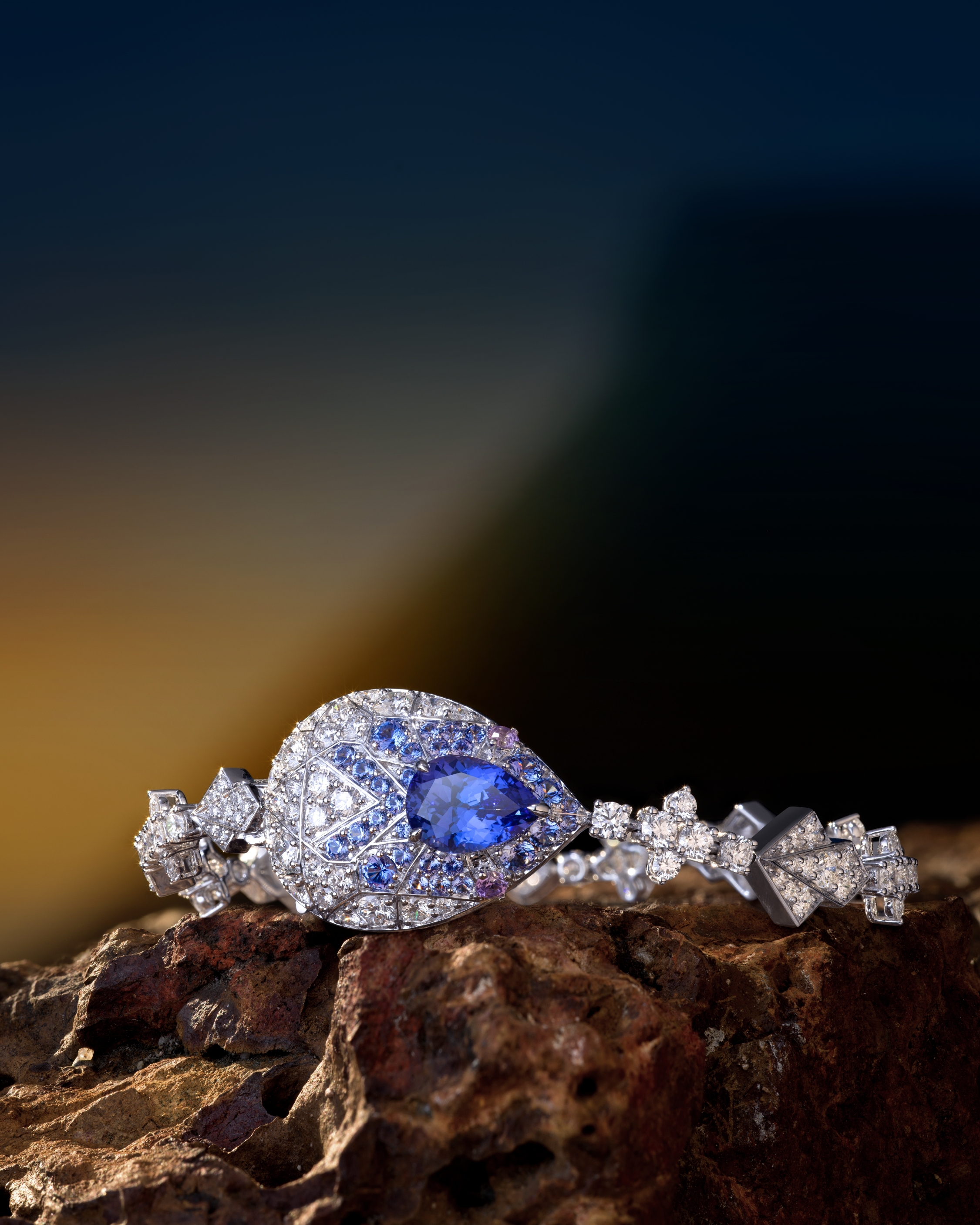 من مجموعة مجوهرات معوض