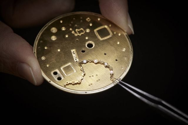 MADEMOISELLE PRIVÉ PINCUSHION BEAUTY ART_SAVOIR-FAIRE_16_FOR DIGITAL