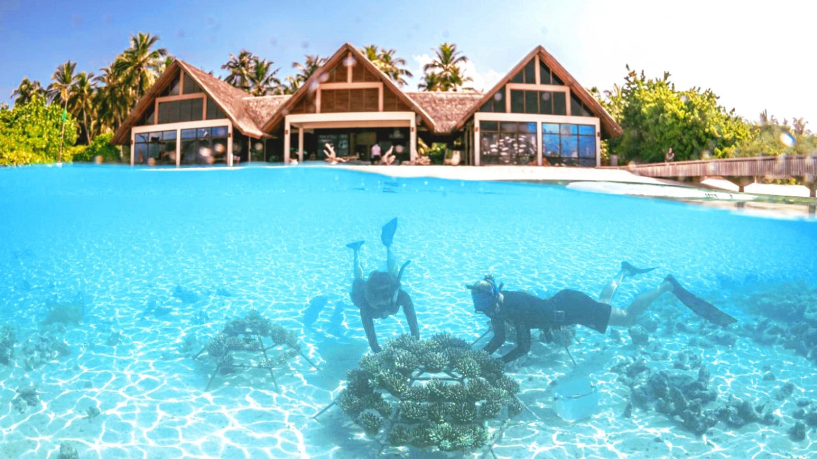 Four Seasons Resort Maldives Four Seasons Resort Maldives