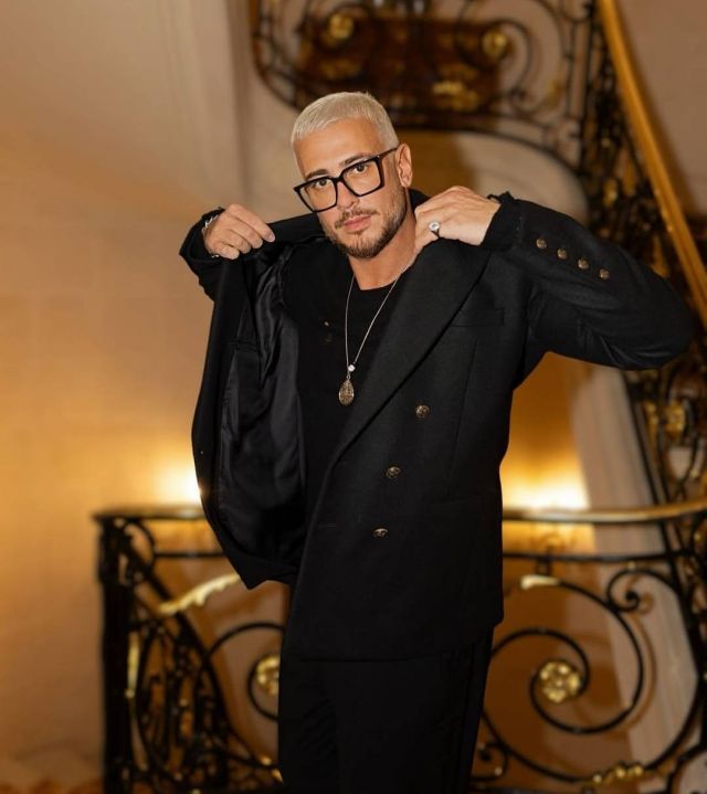 بعد تأجيل جلسات القضيتين... سعد لمجرد يعلّق