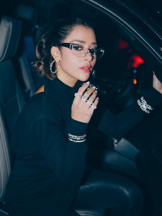 أناقة اللون الأسود تجمع رحمة رياض وبلقيس فتحي في إطلالات لافتة