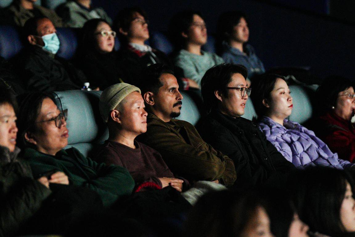 محمد علي يحضر العرض الخاص لفيلم 