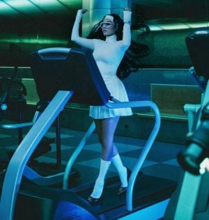 Futuristic Style يسيطر على إطلالات النجمات العربيات