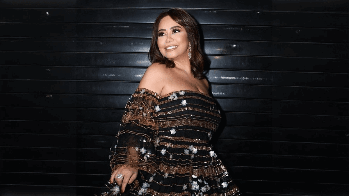 هنا ابنة شيرين تحصد مليون مشاهدة... غنّت لوالدتها بـ