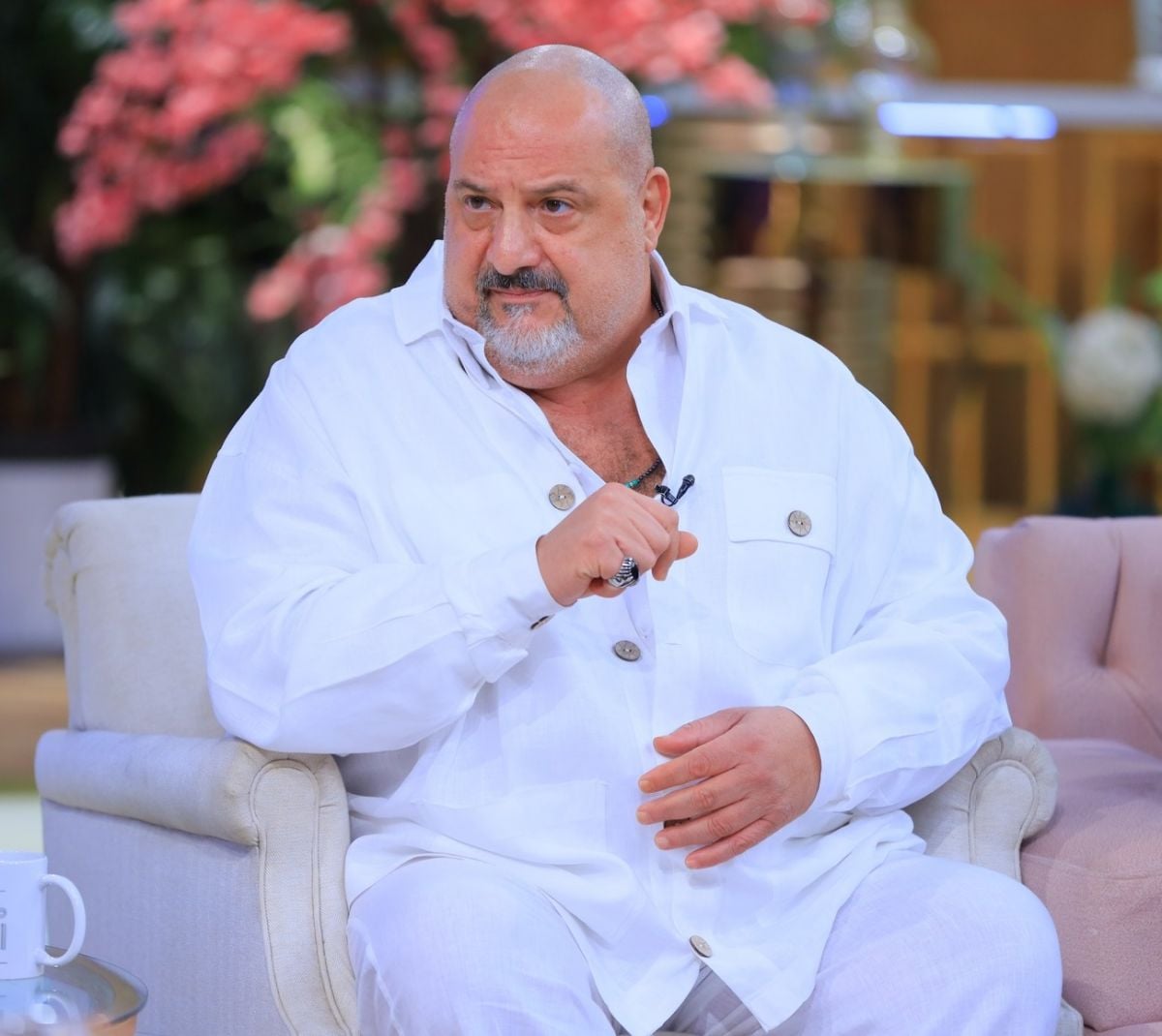 خالد الصاوي يكشف عن موهبة جديدة والجمهور يتفاعل... (فيديو)