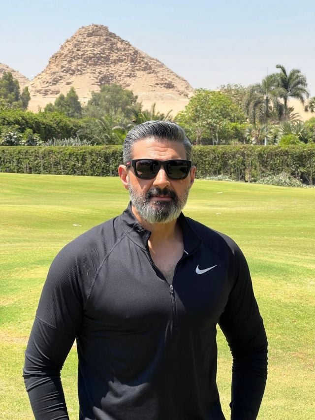 ياسر جلال يخرج عن صمته ويردّ على أخبار شرائه سيارة فارهة