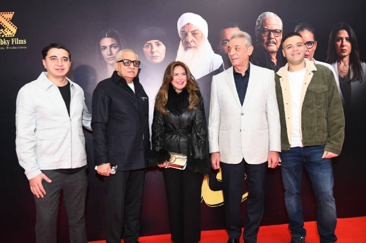 محمود حميدة يحتفل بالعرض الخاص لفيلم 