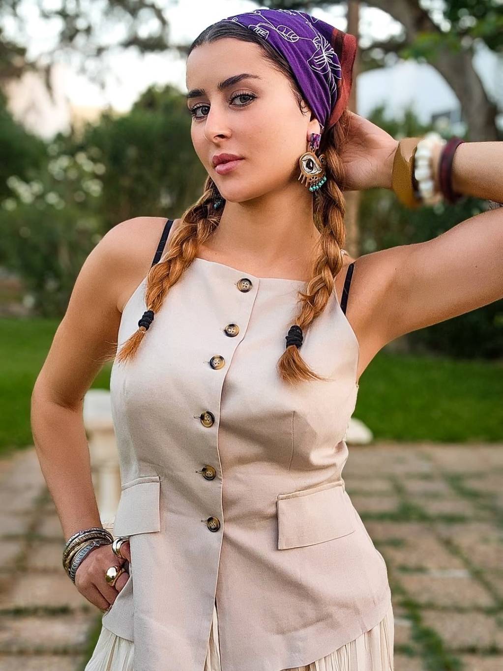 عائشة بن أحمد تكشف عن الدور الذي تتمنى تقديمه وعلاقتها بمحمد رمضان