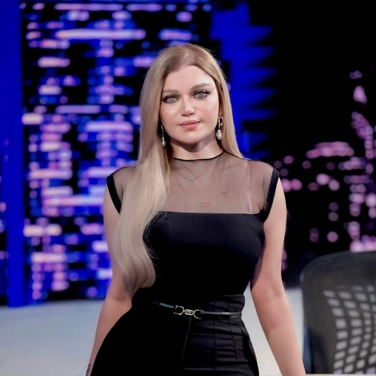 ياسمين الخطيب تدافع عن محمد صبحي وتهاجم إعلامية