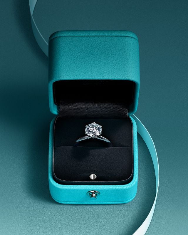 من مجموعة مجوهرات تيفاني آند كو لعيد الحب 2026